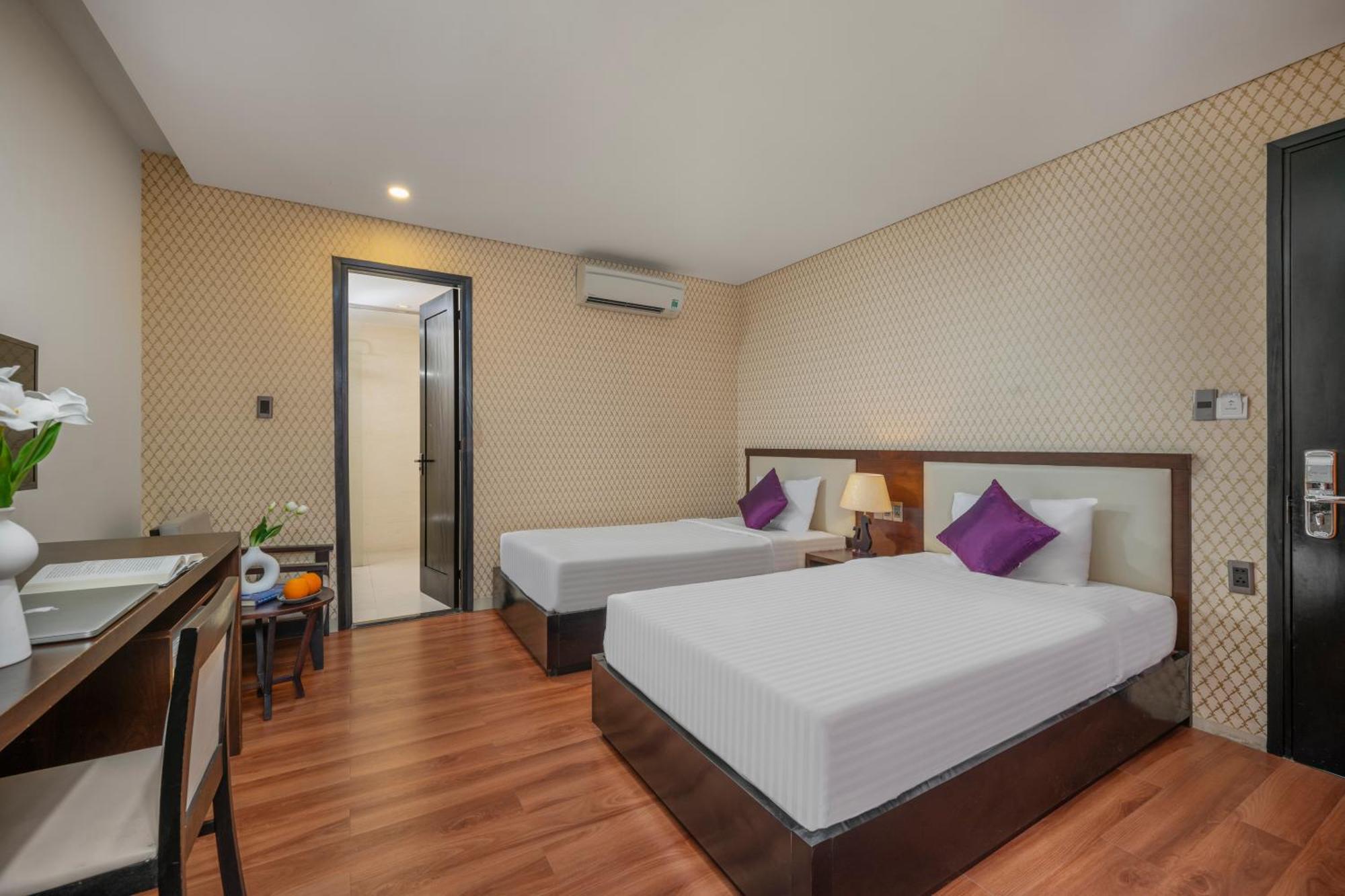 Bantique Hotel Дананг Екстериор снимка